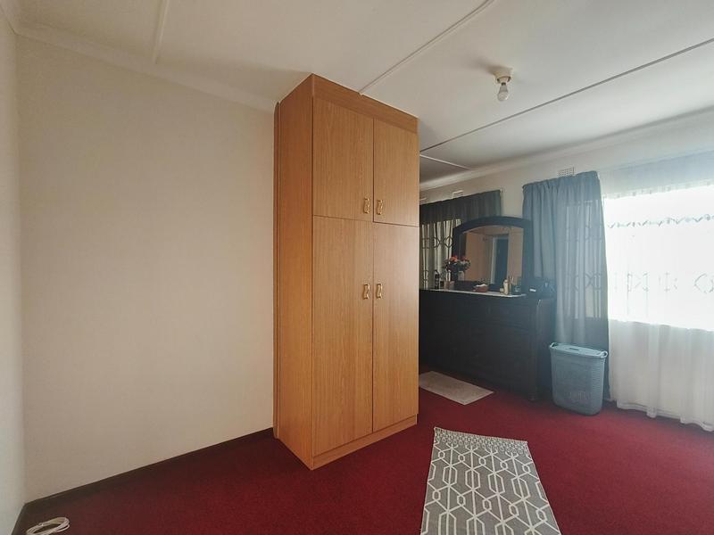 5 Bedroom Property for Sale in Sidwadwa Eastern Cape